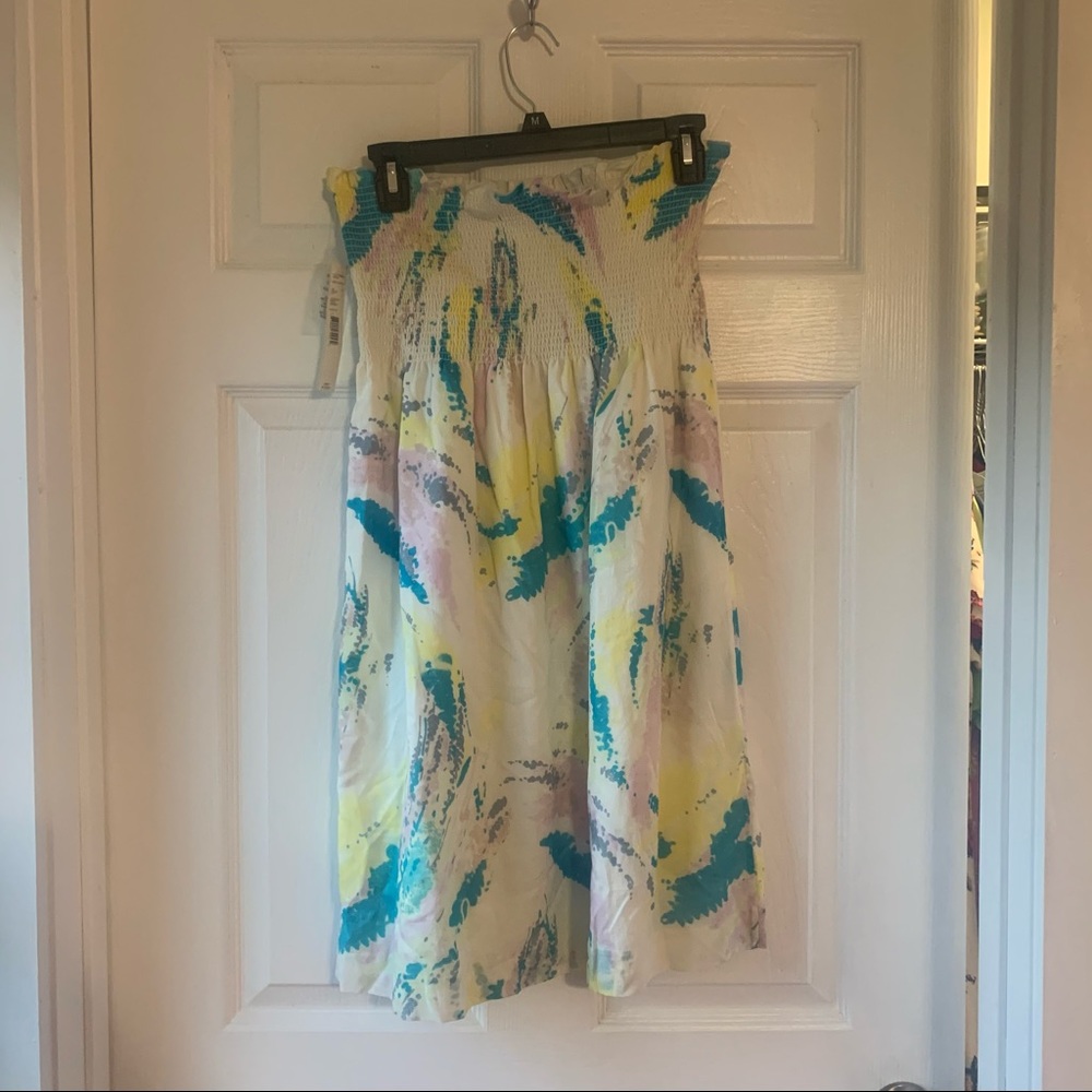 Charming Summer Pastel Strapless Dress - Picture 2 of 16